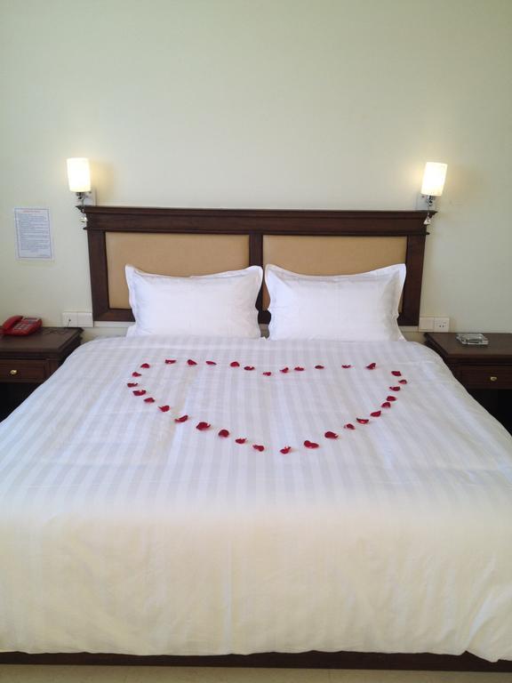 Hotel Myitkyinā Kamer foto