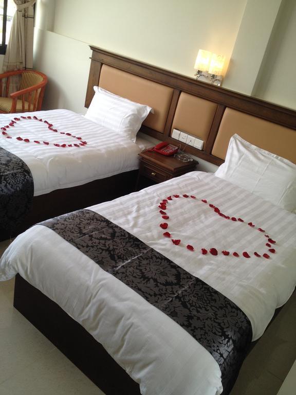 Hotel Myitkyinā Kamer foto